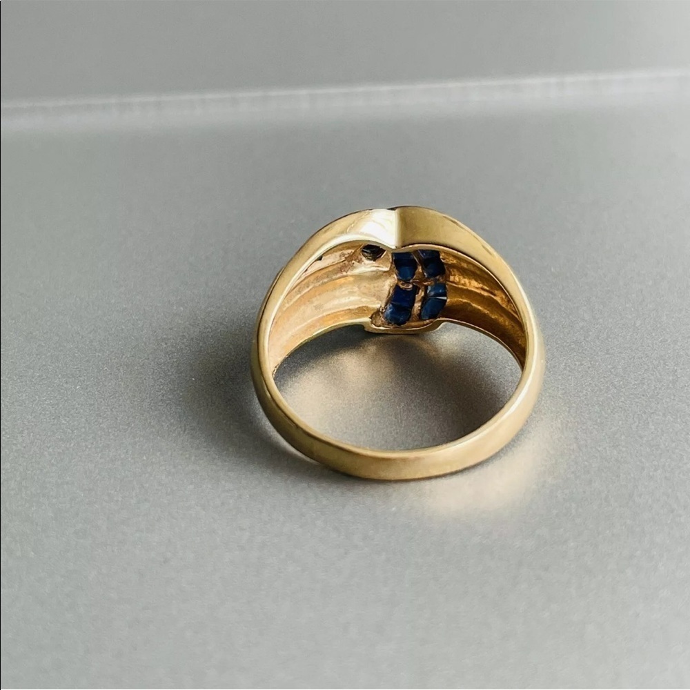 Vintage 14k Gold Genuine Sapphire Criss Cross Ribbon Dome Ring SIZE 9 - Picture 11 of 15